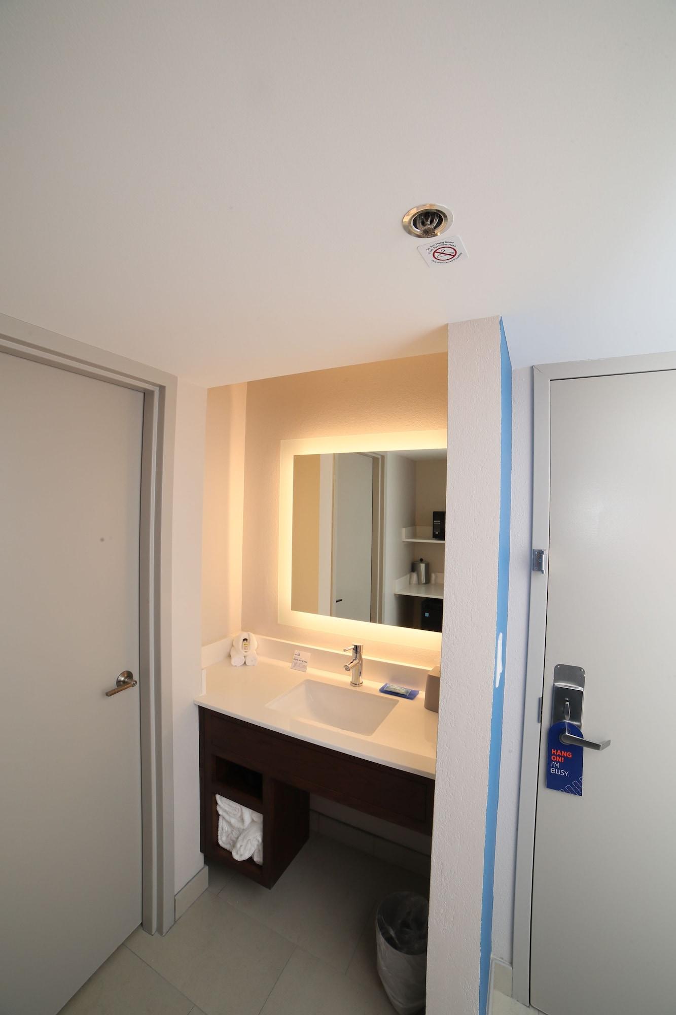 Holiday Inn Express Naperville By Ihg Exterior foto