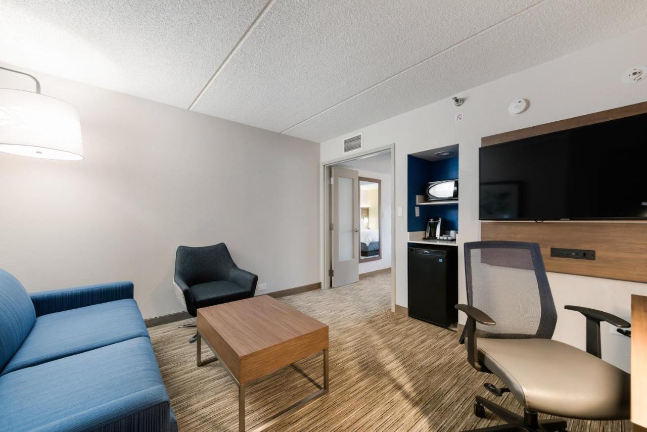 Holiday Inn Express Naperville By Ihg Exterior foto
